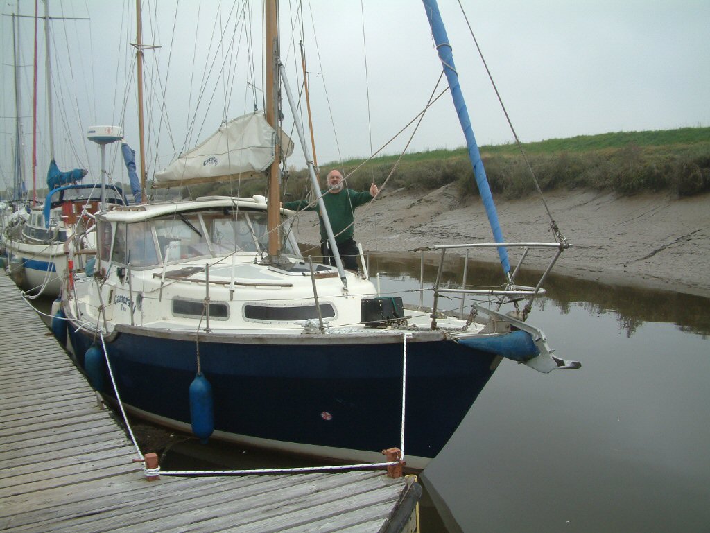hurley 9.5 motorsailer