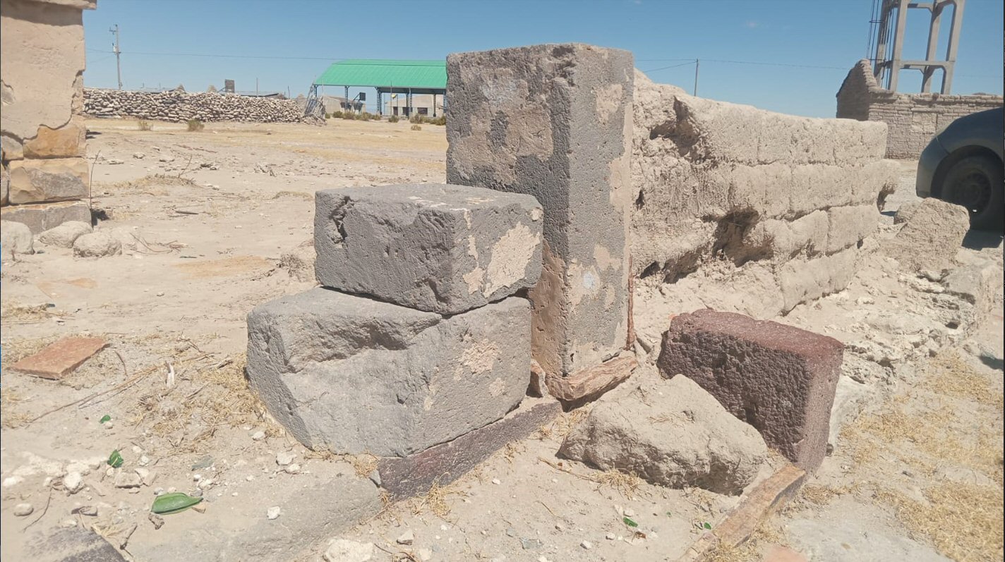 Atlantis cut stone blocks