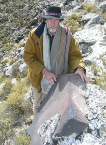 Jim Allen with black stone at Pampa Aullagas