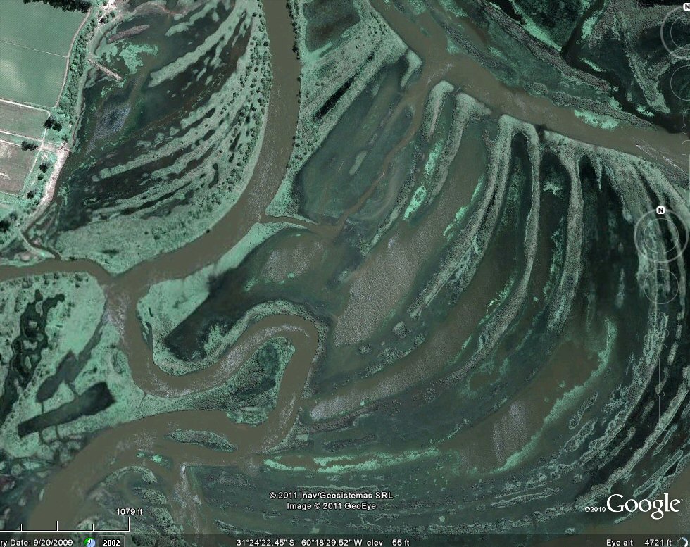 canal and pond formations rio parana